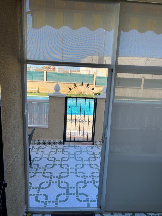 Appartement Villa-Celine Torrevieja Eksteriør billede