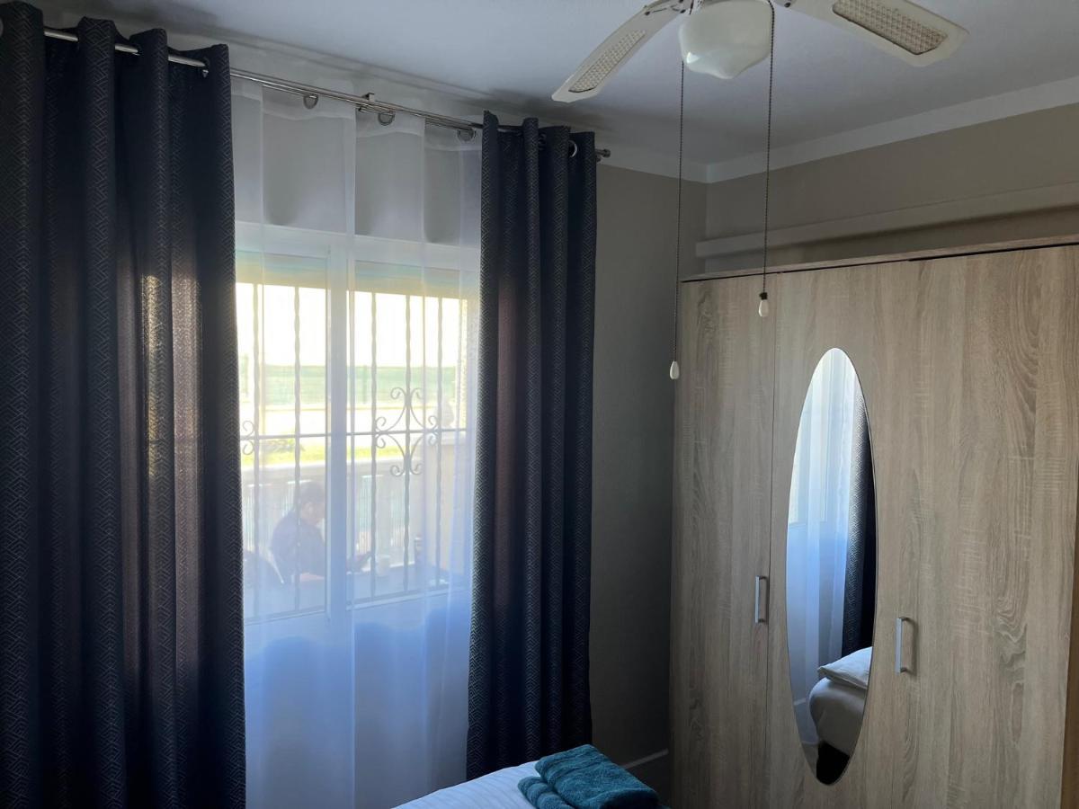 Appartement Villa-Celine Torrevieja Eksteriør billede